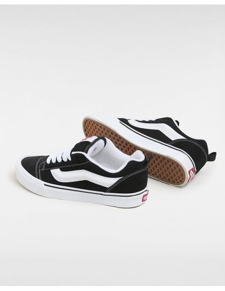 ZAPATILLAS VANS KNU SKOOL BLACK/TRUE WHITE