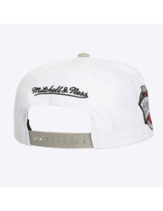 GORRA MITCHELL AND NESS NBA CORE IV SNAPBACK BULLS 2