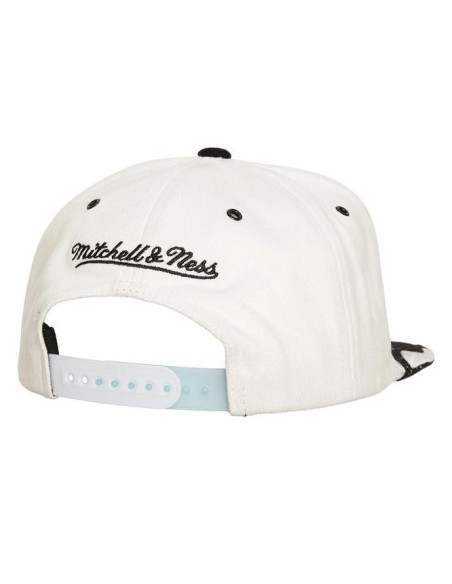 GORRA MITCHELL AND NESS NBA DAY 6 SNAPBACK BULLS WHITE