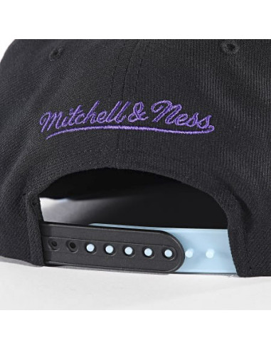GORRA MITCHELL AND NESS NBA DAY 11 SNAPBACK BULLS