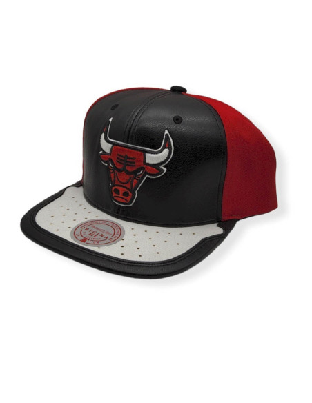 GORRA MITCHELL AND NESS NBA DAY ONE SNAPBACK BULLS