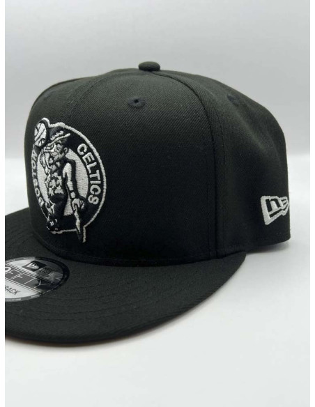 GORRA MITCHELL AND NESS NBA EVERGREEN BLACK WHITE SNAPBACK CELTICS
